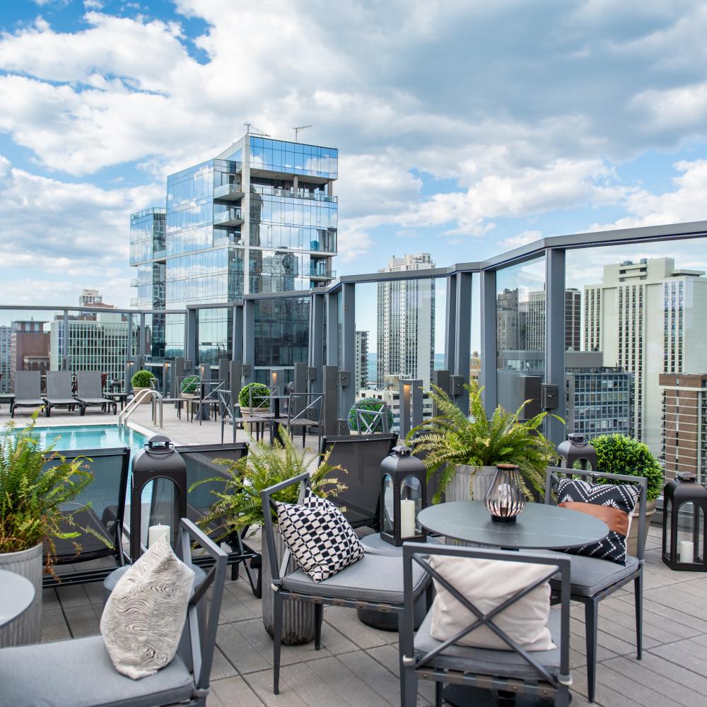 The Pandan patio at Viceroy Chicago