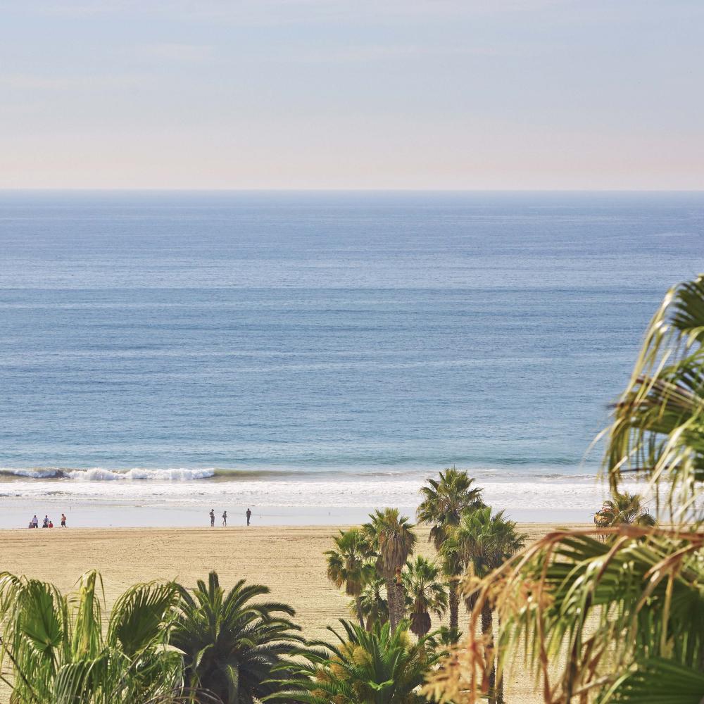 A praia do Viceroy Santa Monica