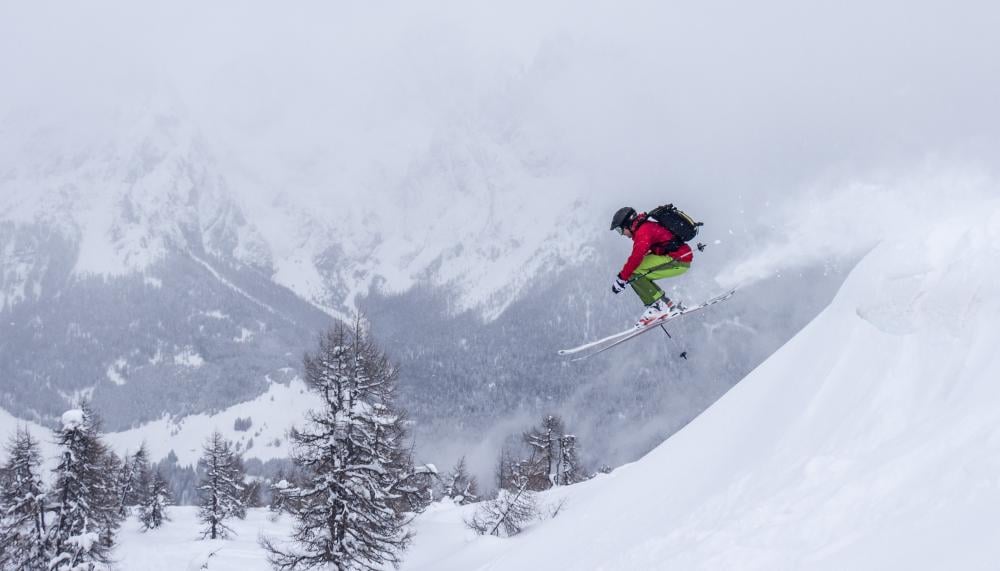skiing