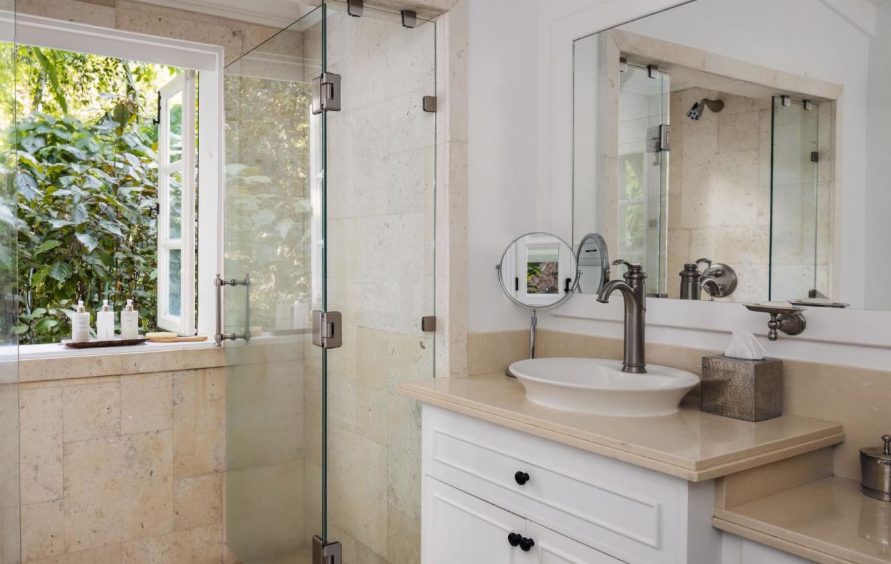 sugar_beach_luxury_sugar_mill_bathroom