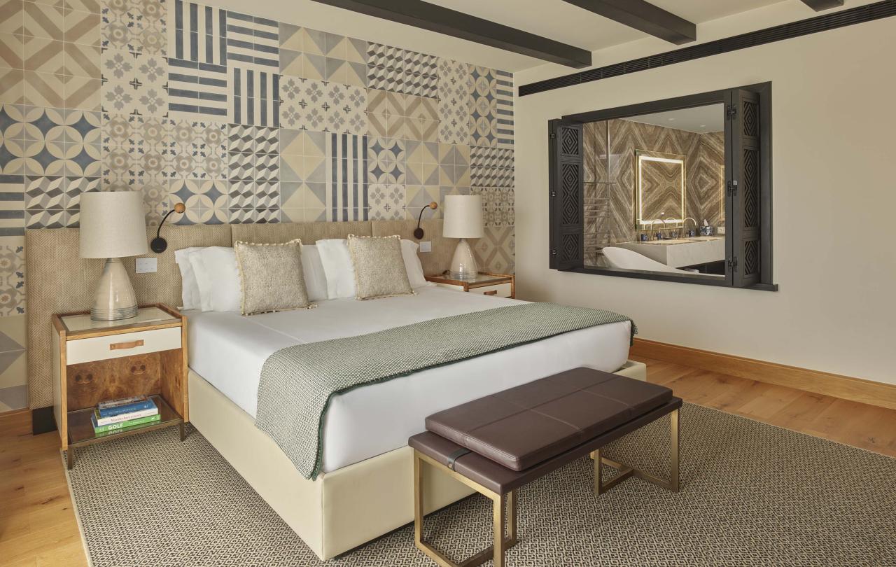 King Bedroom