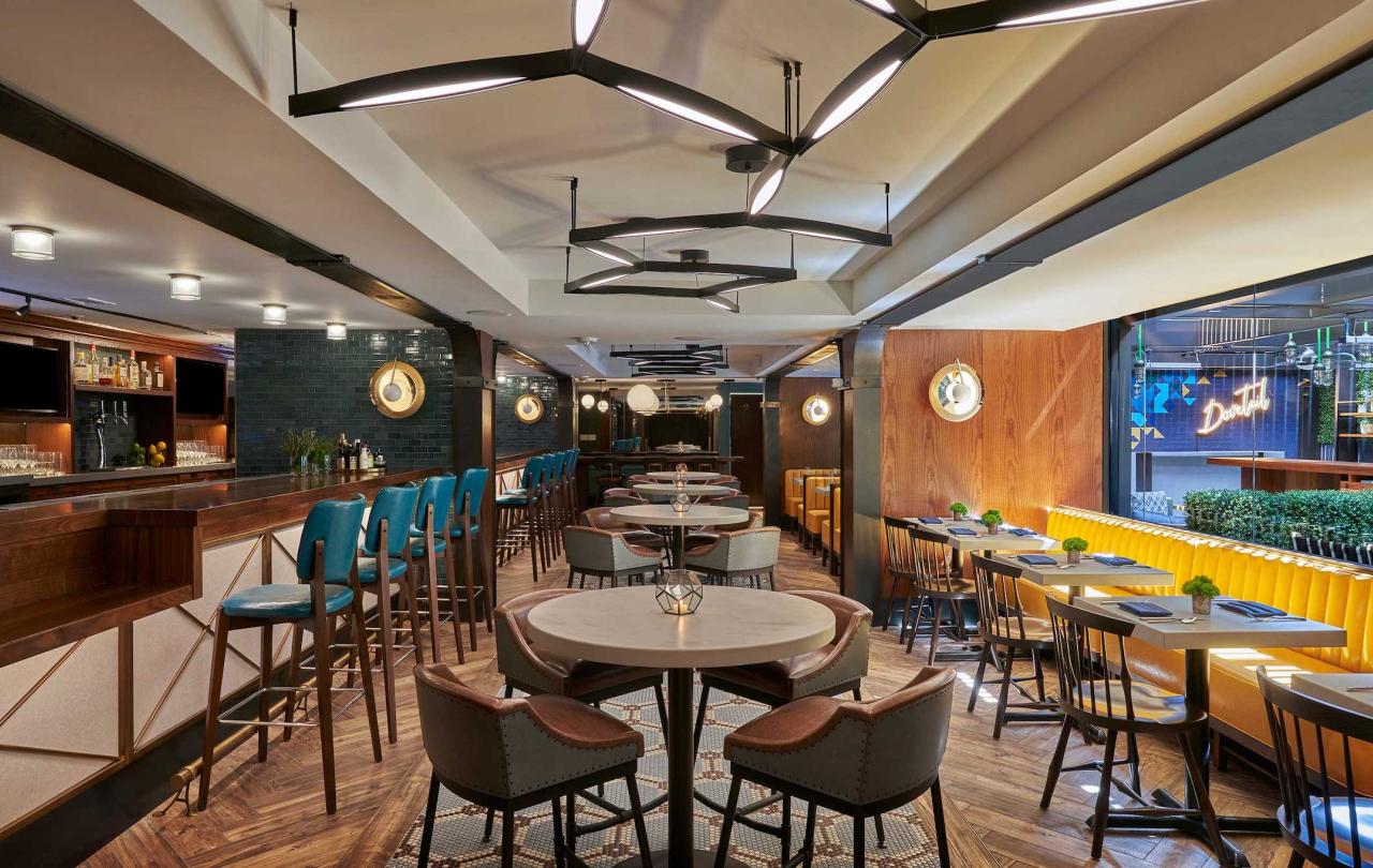 A restaurant at Viceroy Washington DC