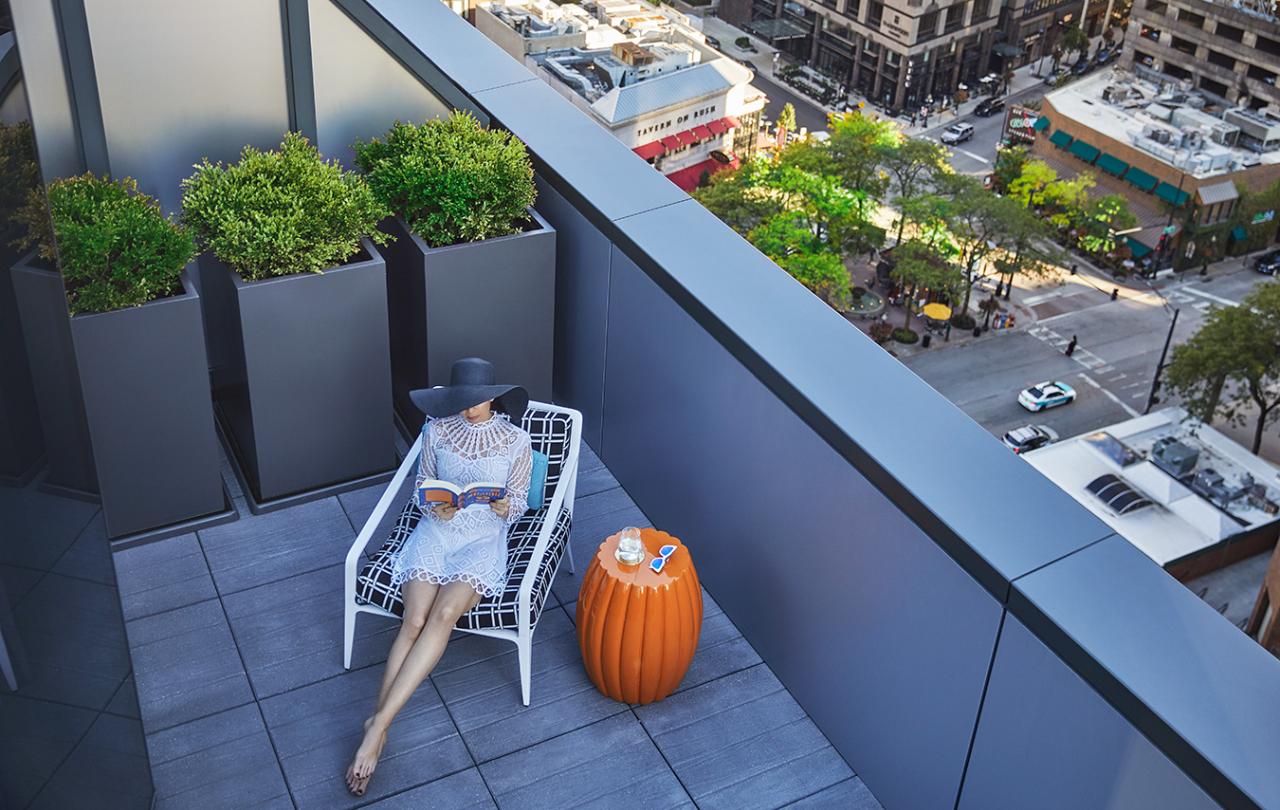 balcony
