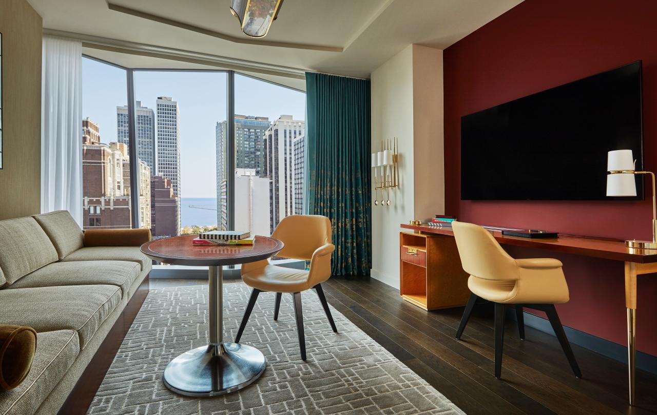 One Bedroom Lake View Suite