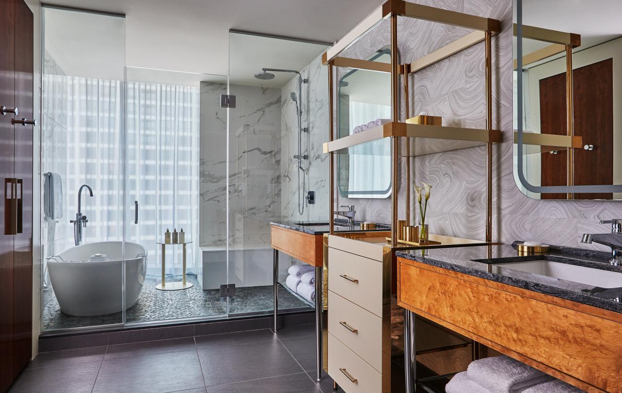 One Bedroom Lake View Suite