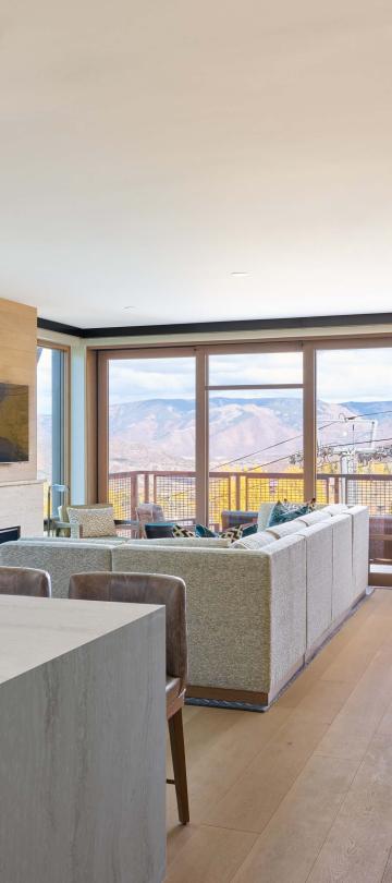cirque two bedroom den residence living room