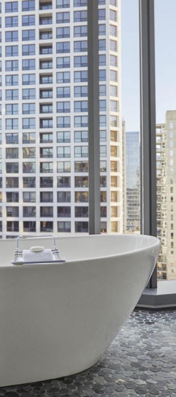 chicago_junior_suite_soaking_tub