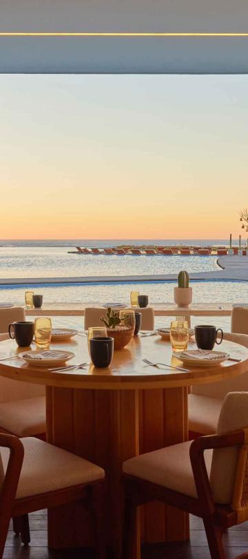 Otro Bar at Viceroy Los Cabos, an outdoor bar in a man-made cover