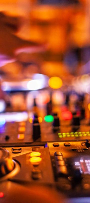 dj set