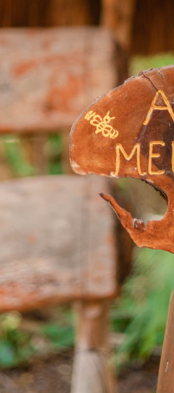 Melipona Bee Sign