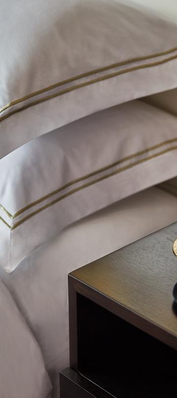 Suite con vistas al lago, adaptada para personas con movilidad reducida y con ducha adaptada