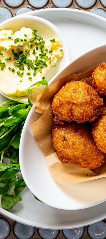 Hush Puppies at Dovetail
