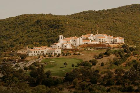 An external shot of the whole of the Ombria Algarve buildings.