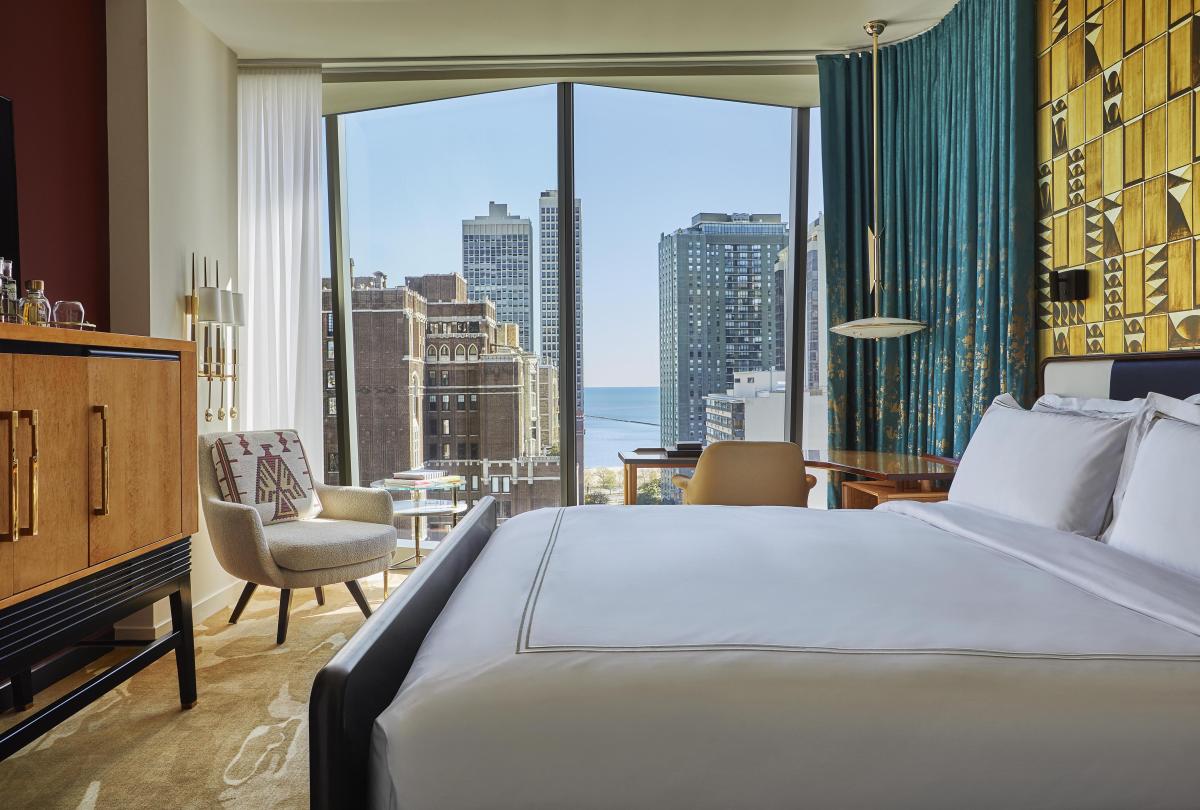 interior view of Deluxe Lake View King room at Viceroy Chicago