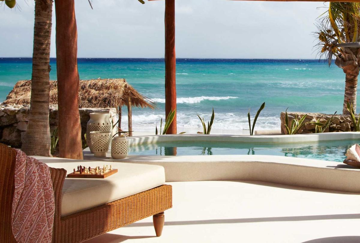 riviera maya Beachfront Villa with Private Pool and Deck