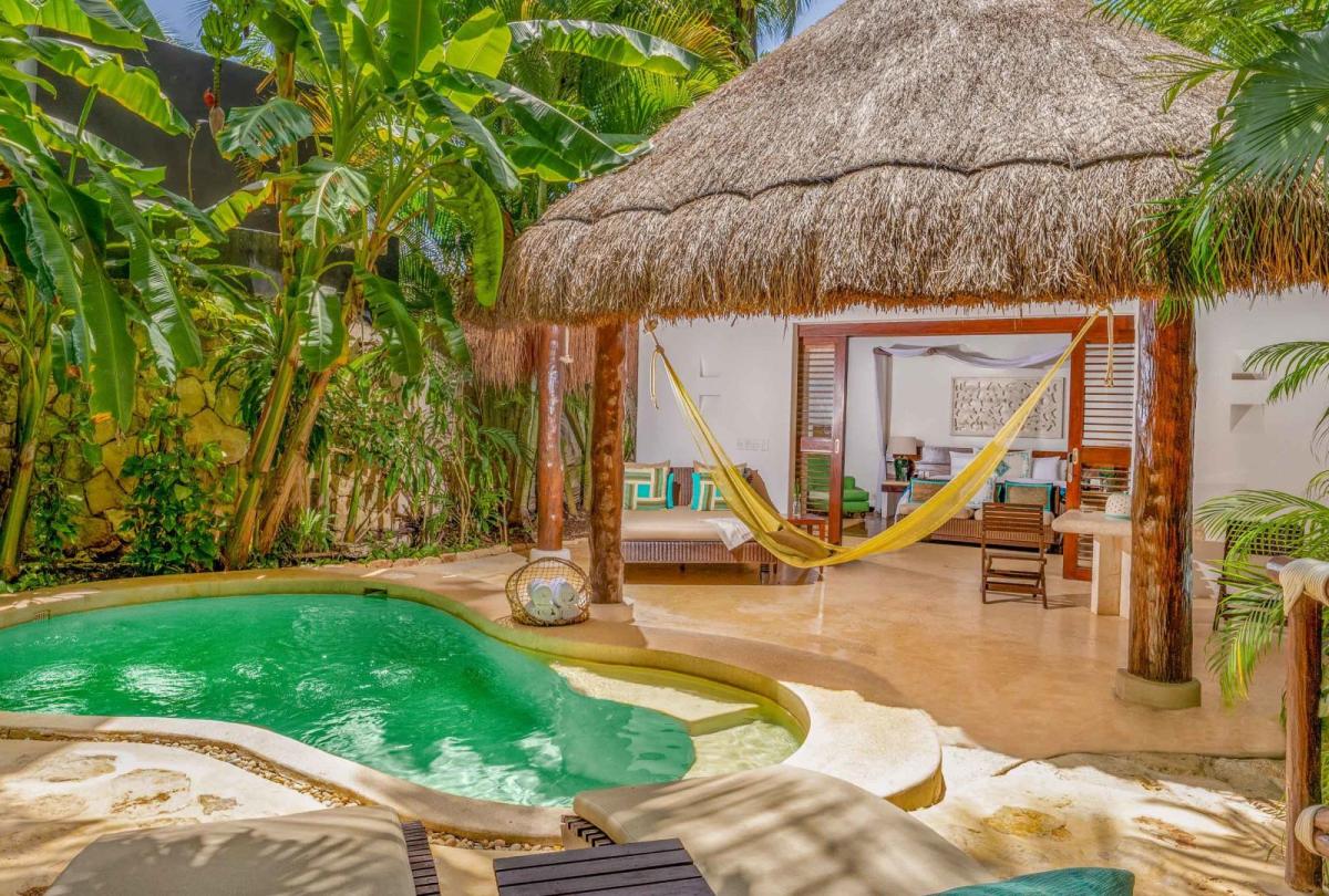riviera maya Royal Villas with Private Plunge Pool and Deck
