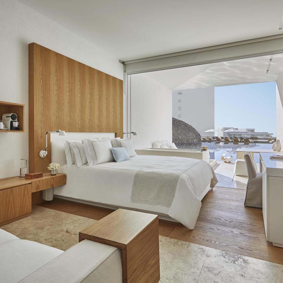 los cabos partial ocean view bed