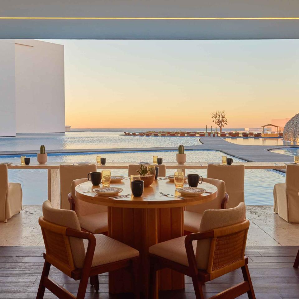 Otro Bar at Viceroy Los Cabos, an outdoor bar in a man-made cover