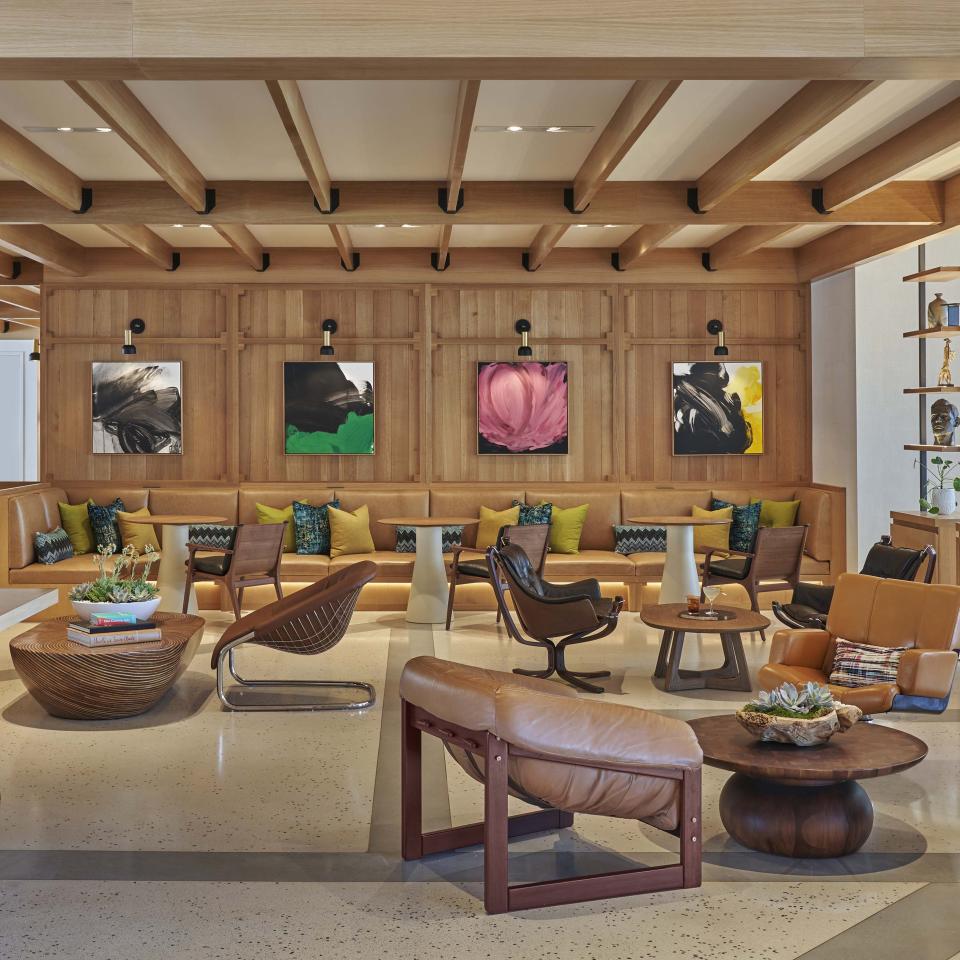The lounge at Sugar Palm restaurant, at Viceroy Santa Monica