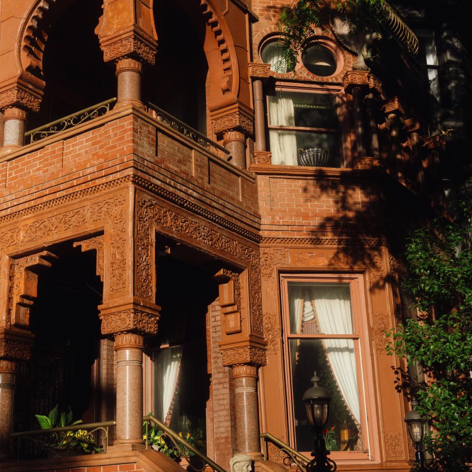 A classic brick home in Chicago