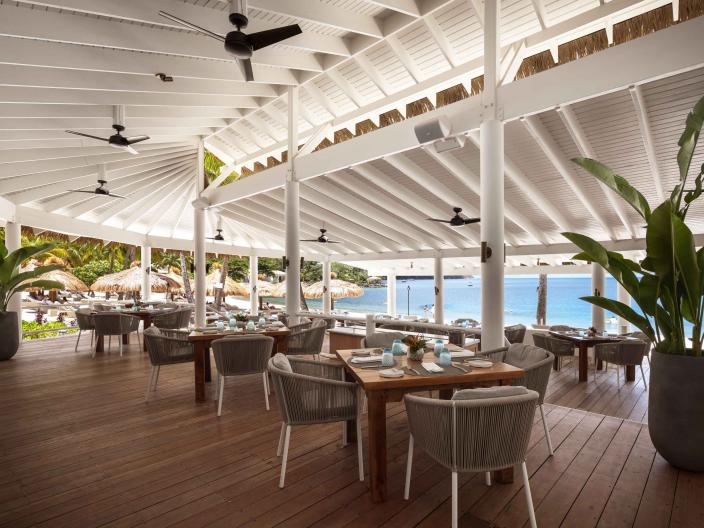 Bonté at Sugar Beach, an oceanside outdoor restaurant