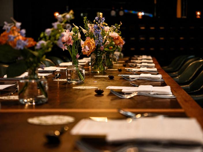 set table