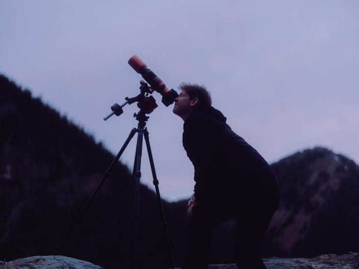 Astrophotagrapher Travis Amick aligns a shot of the night sky in Sun Valley