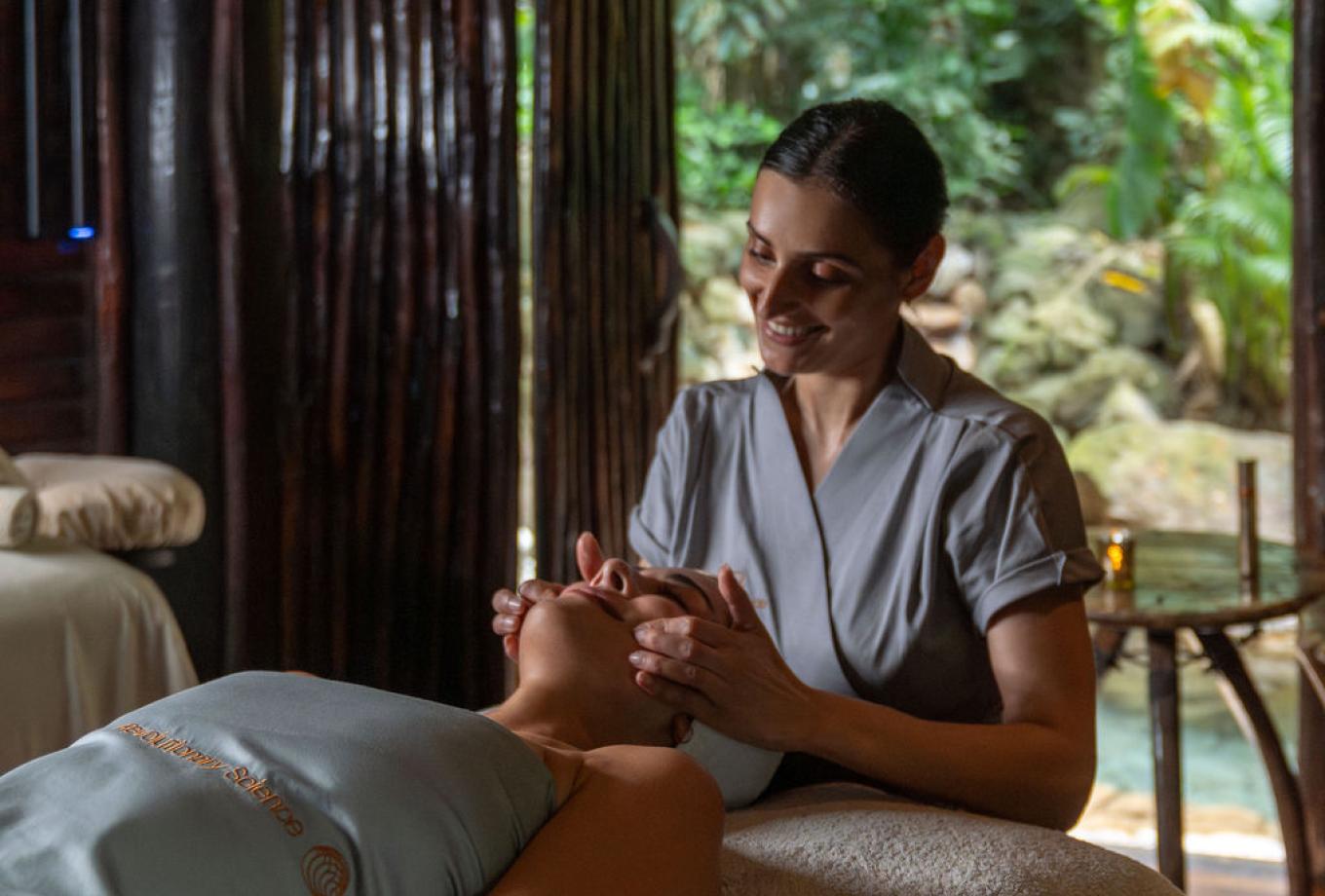 Couples Ultimate Rainforest Spa Experience at Sugar Beach