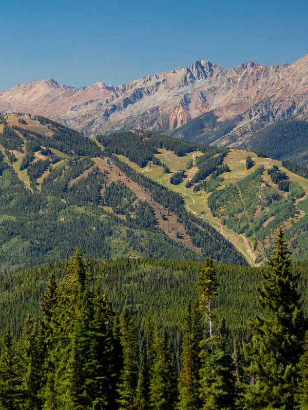 The Aspen mountain range