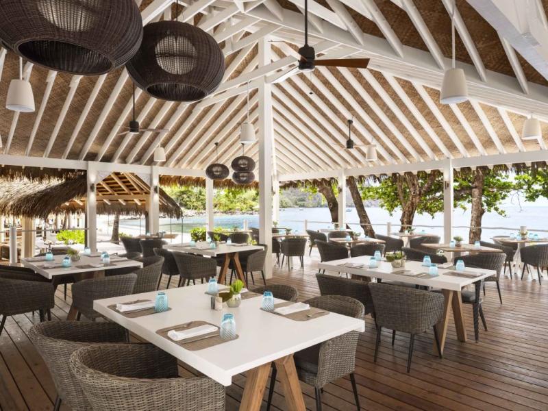 Jalousie Grill sugar beach